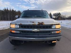 2005 Chevrolet Suburban LT - 4WD
