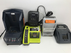 Battery Chargers (Lot of 5)