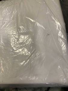 lot 126 image: Cotton 4-Piece White Solid 300 Thread Count Wrinkle-Free Sateen Queen Sheet Set, EC43-Q-WHITE, NEW