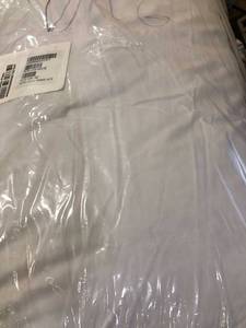 lot 135 image: Allergy Hypoallergenic Medium Firm Density Pillow(1) Standard White, PO78-STD-WHITE, NEW