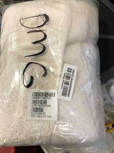 lot 160 image: Legends Regal Pearl Solid Egyptian Cotton Bath Towel(1), VJ92-BATH-PEARL, NEW