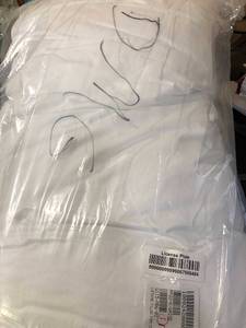 lot 169 image: LoftAIRE Hypoallergenic Firm Down Alternative King Pillow(1), PP82-K-WHITE, NEW