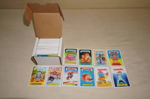 lot 77 image: Box of Garbage Pail Kids Cards