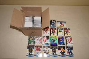 lot 86 image: Box of Hockey Cards
