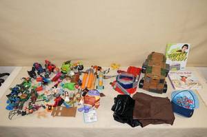 lot 106 image: Toys and Books - Many Disney, some Park Exclusives