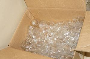 lot 119 image: Glass Beakers, Tubes, Graduated Cylinders