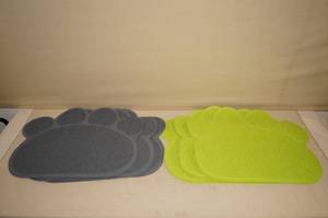 lot 153 image: 6 Dog Paw Floor Mats