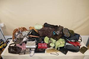 lot 187 image: Assorted Used Purses