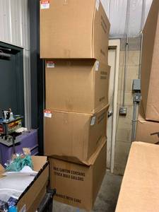 lot 161 image: 360 NEW 1 Gallon F-Style Jugs with Caps