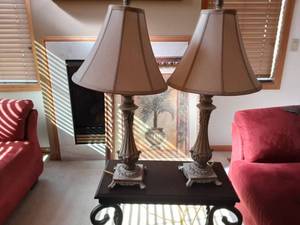 lot 12 image: Pair Of Table Lamps 31