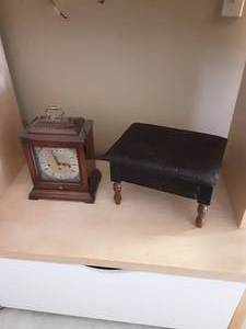 lot 78 image: Howard Miller Clock With Key & Storage Foot Stool