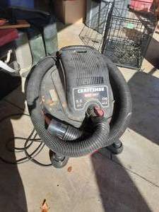 lot 141 image: Craftsman WetDry Shop Vac