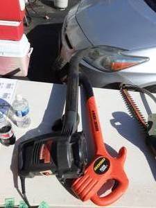 lot 145 image: Cordless Weed Whip & Blower