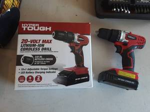 lot 182 image: Hyper Tough 20V Cordless Drill