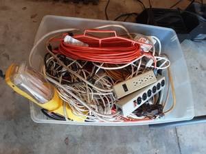 lot 208 image: Extension Cords, Multi-Plugs & Work Lights