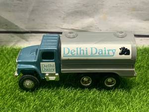Ertl Deli Dairy Transport Truck�