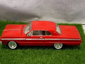 1964 Chevy Impala SS 8701 Diecast Car�
