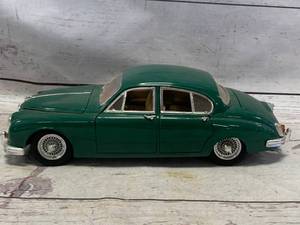 1959 Jaguar Mark Two Maisto Special Edition 118th Scale�