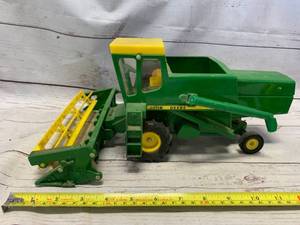 John Deere�Ertl�6600�Combine�