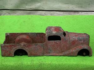 Antique Metal�Masters�CEO Truck�