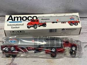 Ertl�Amoco�International Tanker New Old Stock�