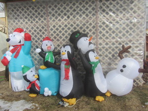 Inflatable Holiday Snowmen