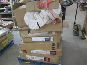 pallet lot of medicine cabinets wit...
