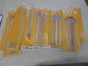 14 tool works long handle brush set...