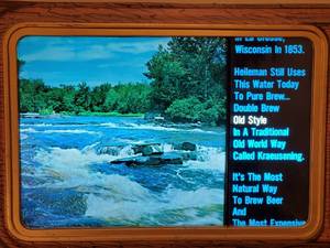lot 4 image: Very Cool Wall Lighted Heilmans Old Style Motion Beer Sgin