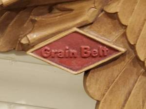 lot 32 image: Plastic Grain Belt Duck Mancave Wall Decor
