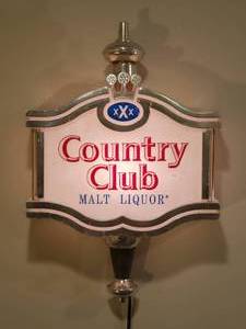 lot 34 image: Plastic Lighted Country Club Beer Sign Mancave Wall Decor