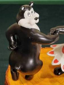 lot 95 image: Hamms Beer Dancing Bears Bar Decor