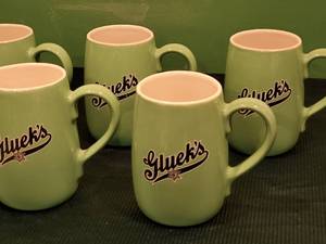 lot 169 image: (5) Glueks  Collectable Mancave Beer Mugs