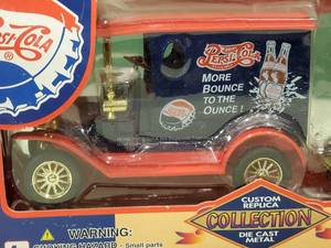 lot 175 image: Replica Pepsi Cola Die Cast Metal Collection