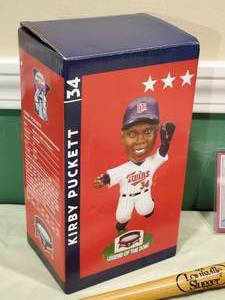lot 177 image: Kirby Puckett & Kent Hrbeck Collectables Lot