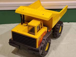 lot 192 image: 1970s Turbo Diesel Tonka Dump Truck