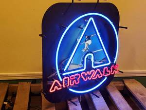 lot 226 image: Ridiculously Awesome  AIRWALK Skateboarder Mancave Neon Light