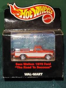lot 257 image: (4) Hot Wheels Collectibles Lot