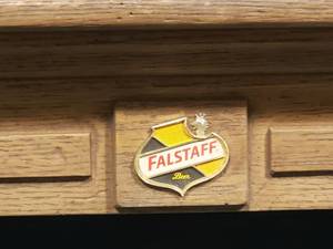 lot 277 image: Vintage Plastic Flagstaff Shelf Mancave Bar Decor
