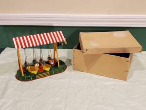 lot 285 image: Vintage Looking Swing Toy