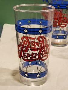 lot 287 image: (12) Pc Set Pepsi Cola Glasses