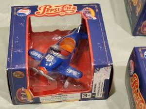 lot 292 image: (4) Miniature Pepsi-Cola Pedal Plane Bar Decor