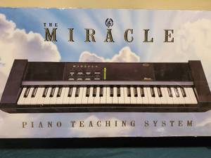 lot 326 image: The Miracle Piano Teaching System That Works in Tandem with Nintendo