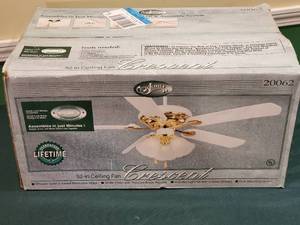 lot 327 image: Aloha 52 Ceiling Fan Model 20062