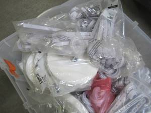 WHOLESALE MIXED PALLET OF MICELLANOUS PIPE HANGERS AND STRAPS