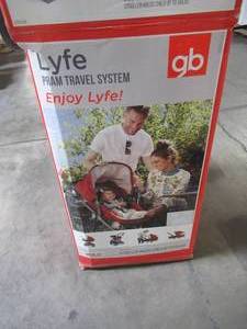 GB Lyfe Travel System in Merlot - Car Seat & Stroller 10AX1G-MLT2U