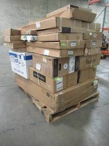 WHOLESALE MIXED PALLET OF MICELLANOUS BATHROOM ITEMS AND HOME DECOR