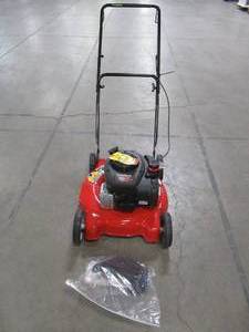 Yard Machines 20 in. 125cc OHV Briggs & Stratton Gas Push Mower, 11A-02BT729. Engine Seized (Wont Pull) Bent Wheels.
