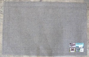 lot 310 image: Apache Mills Manhattan Mat Heavy-Duty 30 x 47 Nonslip Entry Mat