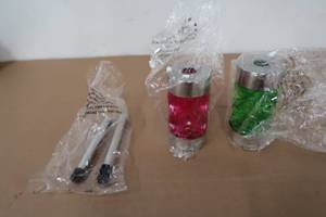 lot 234 image: 2 Solar Reflective Lights 2.48 Dia. x 12.5 H